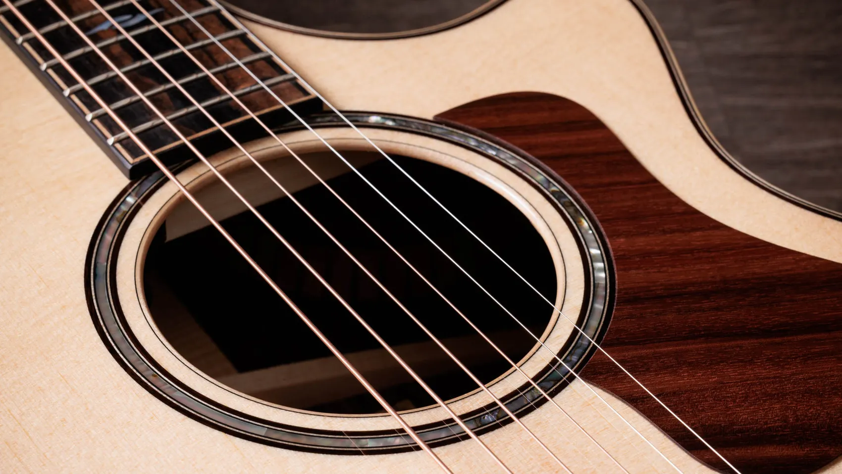 次世代812ceIndian Rosewood・アコースティック・エレクトリックギター